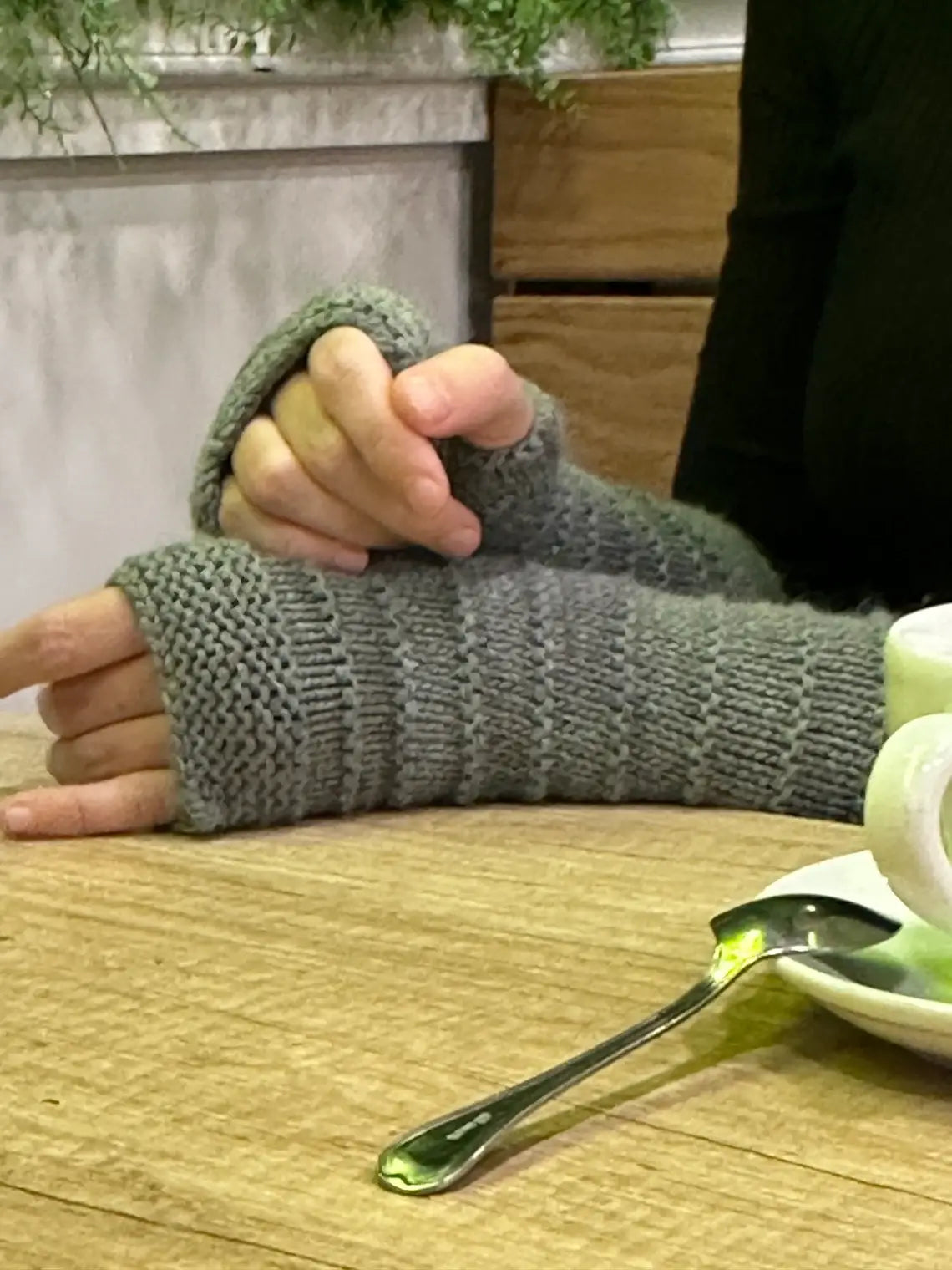 Outlander-inspired striped mittens | Mrs Fitz Cottagecore