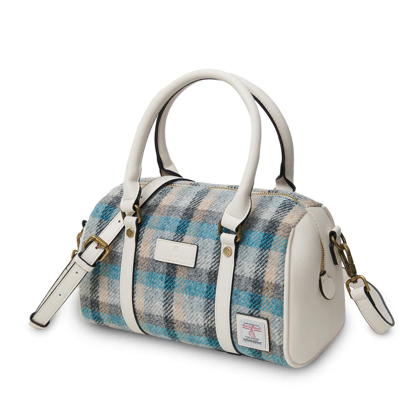 The Medium Duffel Bag