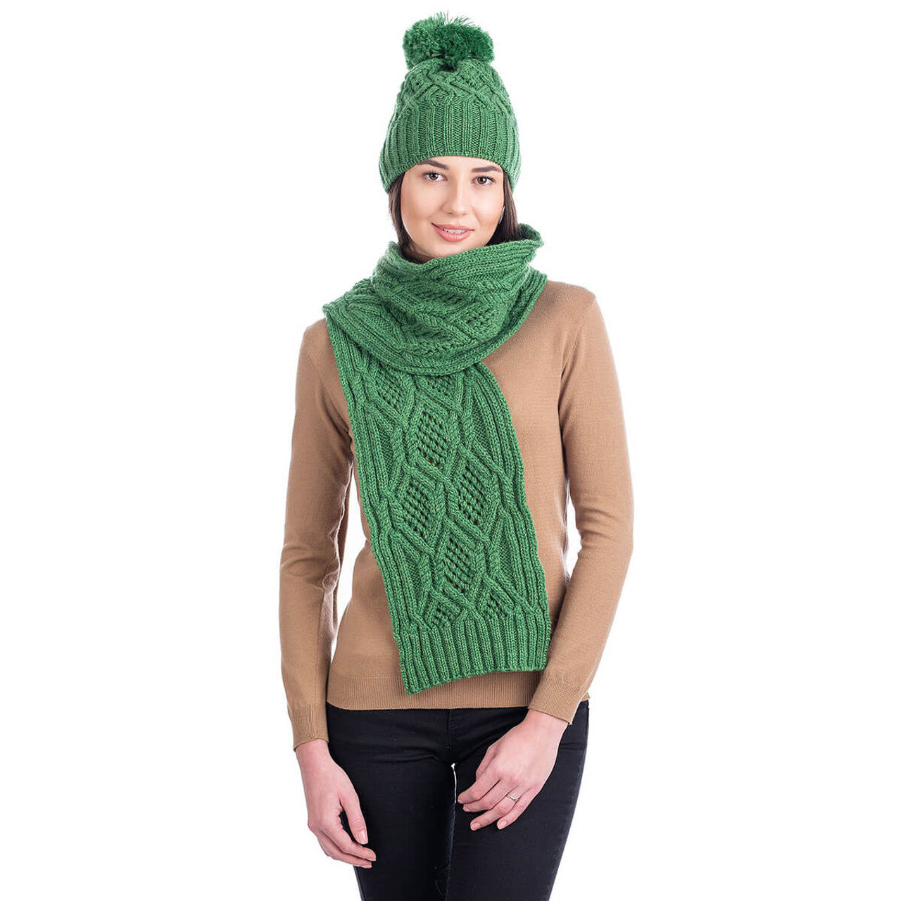 ML254 Aran Wool Bobble Hat