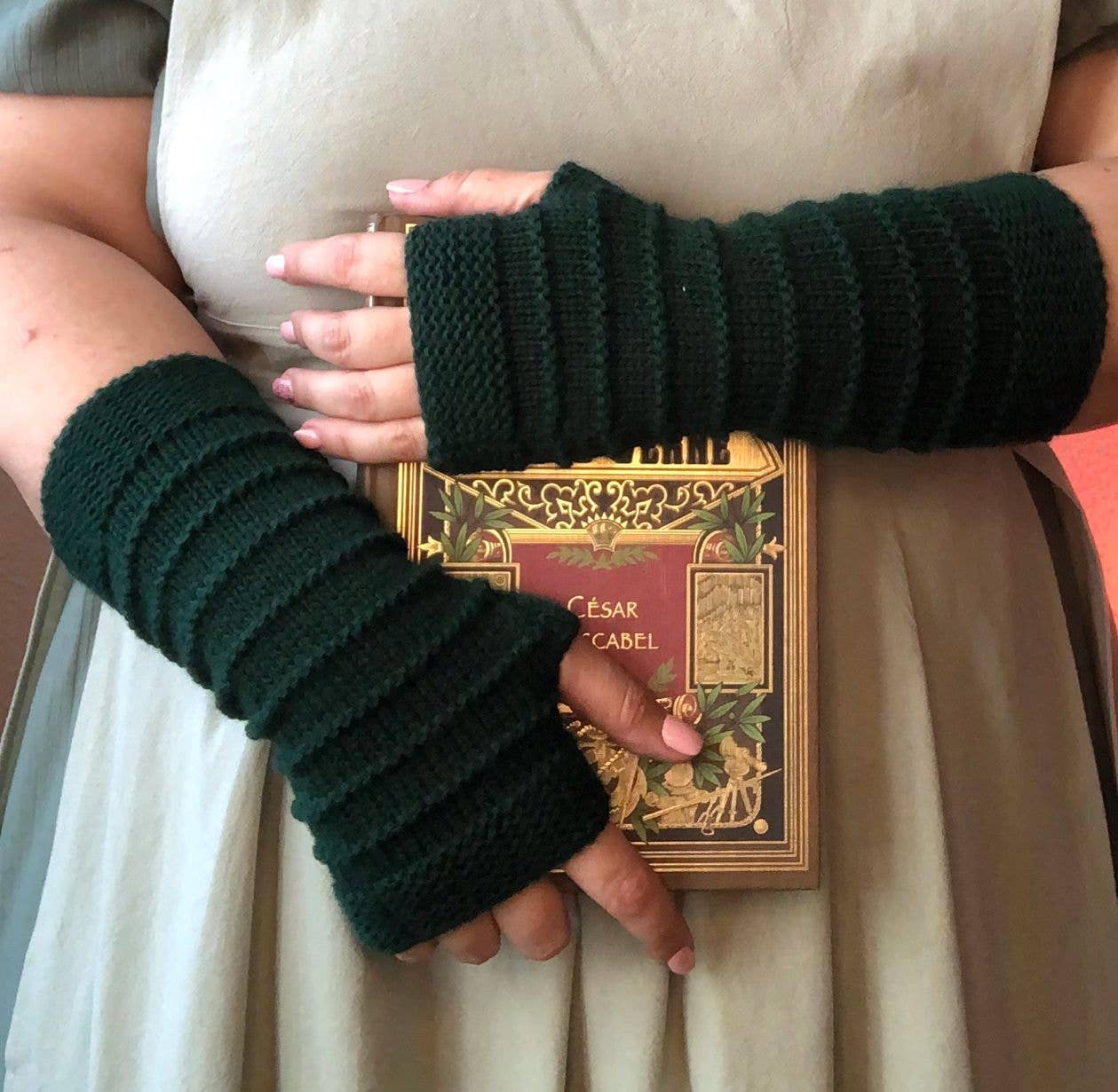 Outlander-inspired striped mittens | Mrs Fitz Cottagecore