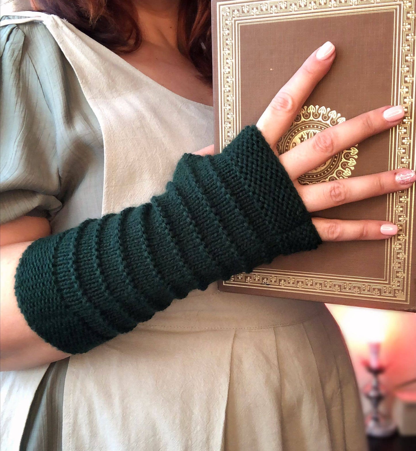 Outlander-inspired striped mittens | Mrs Fitz Cottagecore