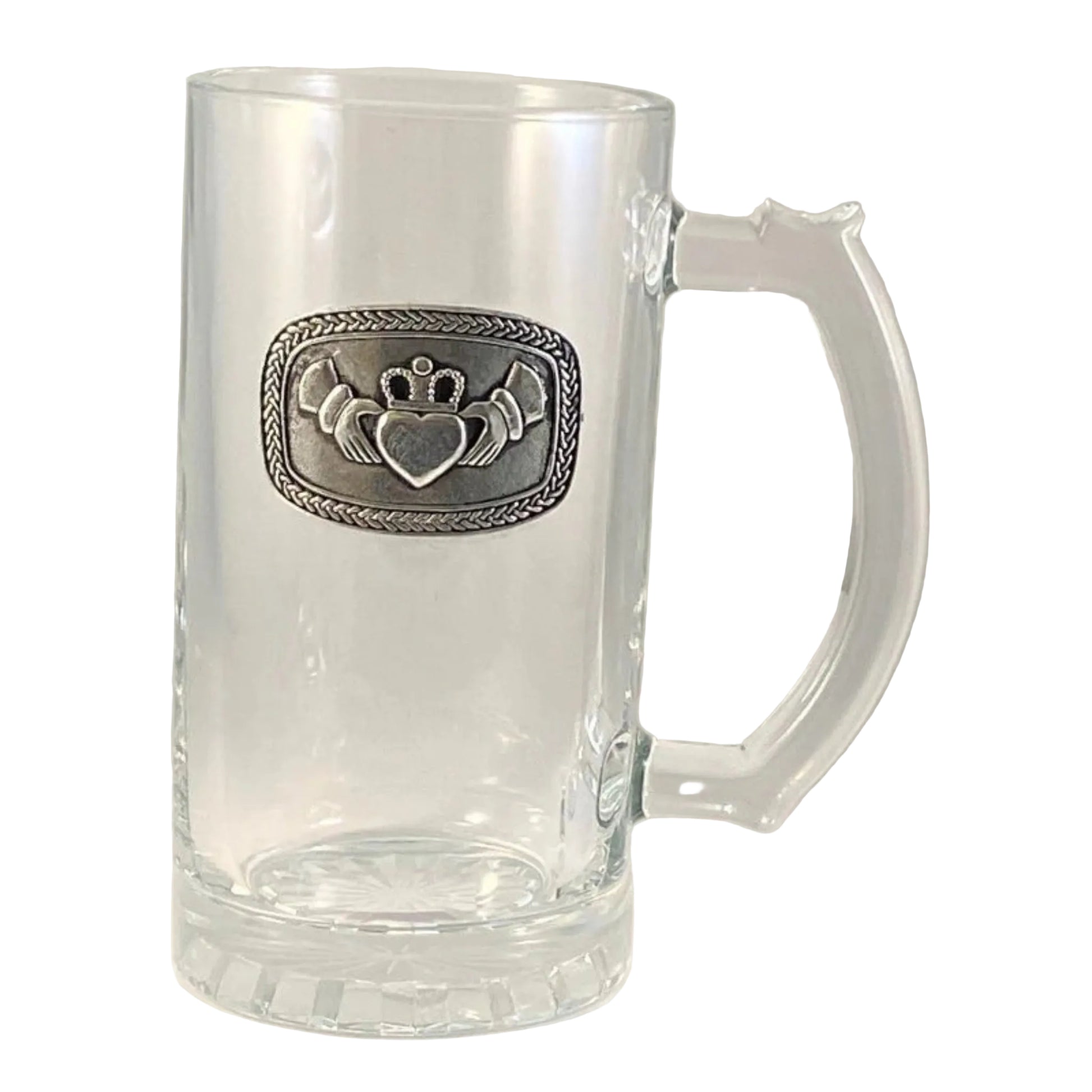 A clear glass tankard with a pewter claddagh emblem on the front. 