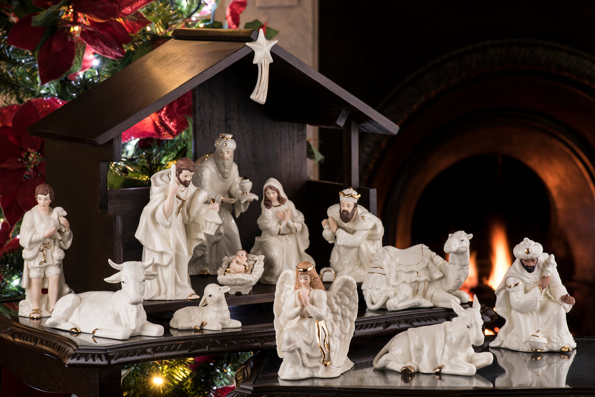 Classic_Nativity_Full_Group_Mood