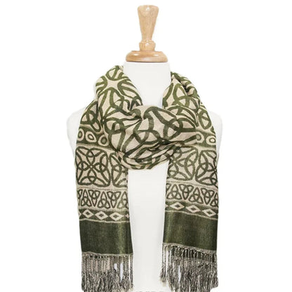 Green and beige patterned scarf with fringes on a mannequin against a white background, featuring the brand 'BILI celtic'.