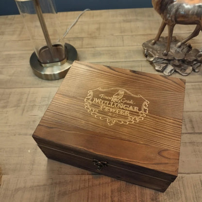 Wooden_presentation_whiskey_set_gift_box_720x
