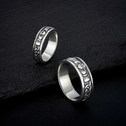 Gents Oxidised Silver Claddagh Band